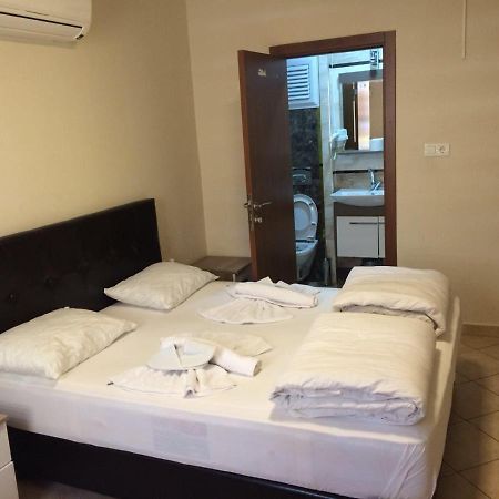 Hotel Kiwi Стамбул Экстерьер фото
